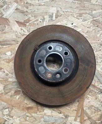 Volvo V40 Front brake disc