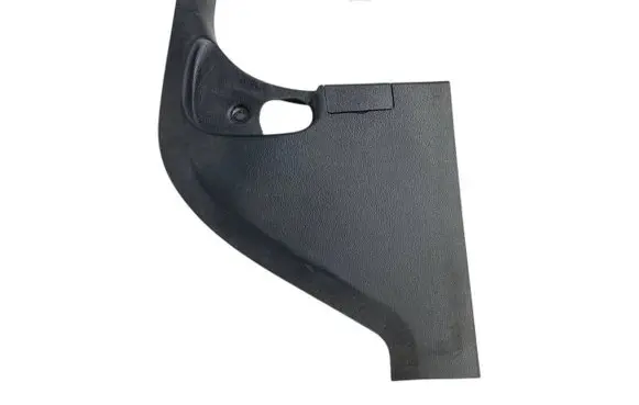 Foot area side trim