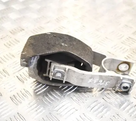 Volvo XC60 Engine mount bracket 31339951