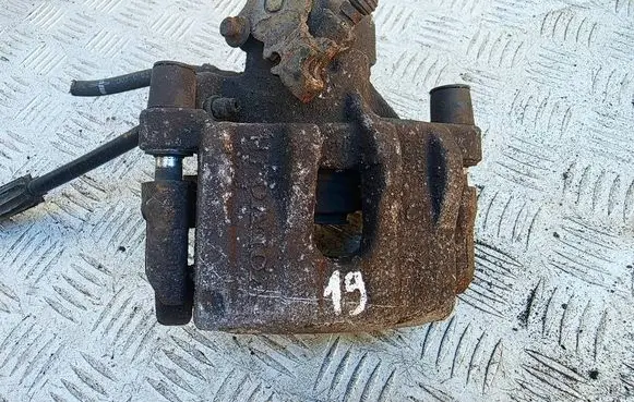 Volvo V40 Rear brake caliper 