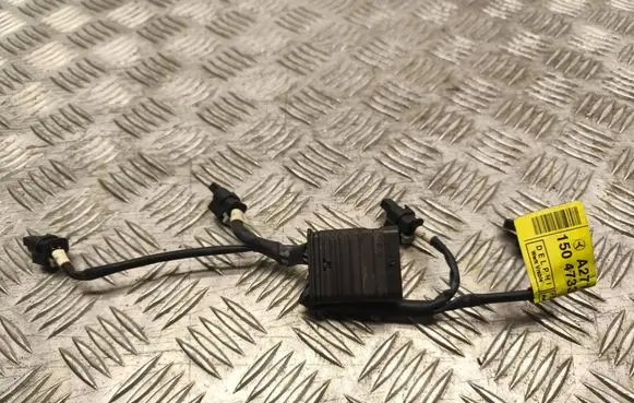 Mercedes-Benz E W212 Fuel injector wires A2711504733