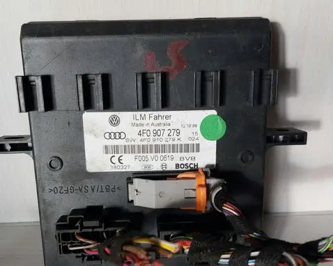 Audi A6 S6 C6 4F Comfort/convenience module 4F0907279 4F0910279K