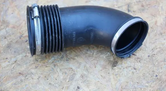 BMW Z4 E85 E86 Intake resonator BMW7514879