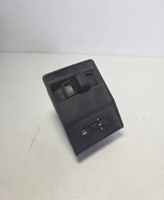 BMW 5 E34 Fog light switch 61311384007