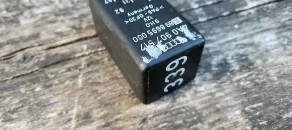 Audi A6 S6 C5 4B Other relay 4A0907517 898695000