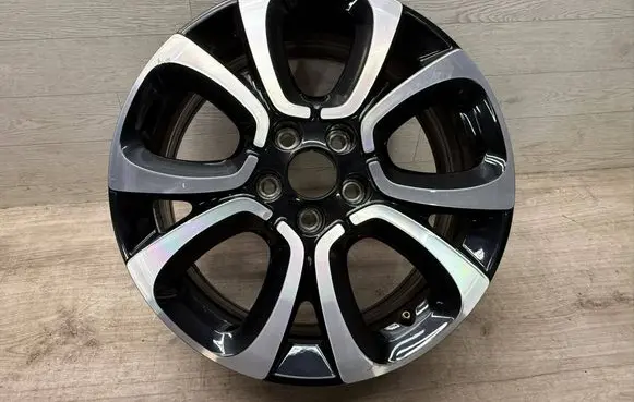 Citroen C4 II Picasso R17 alloy rim 9816966377
