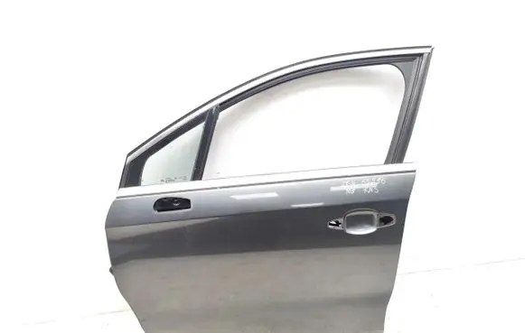 Citroen DS4 Front door
