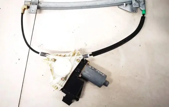 Mitsubishi Carisma Sliding door window regulator with motor