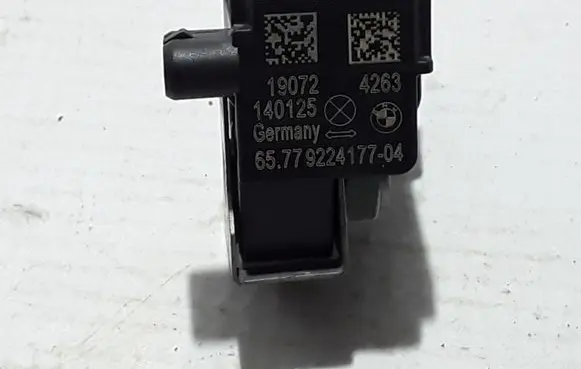 BMW 5 F10 F11 Sensor 9224177