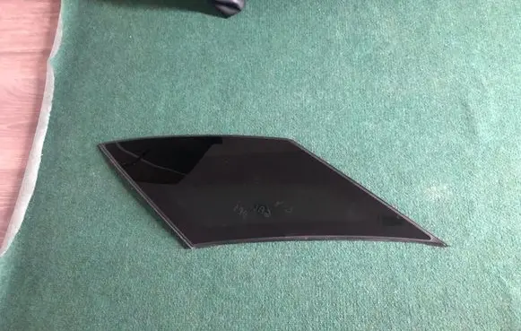 Citroen C4 II Picasso Rear side window 43R0012807758480