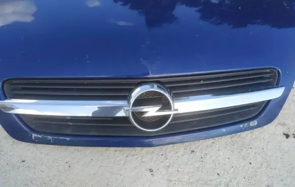 Opel Meriva A Front grill
