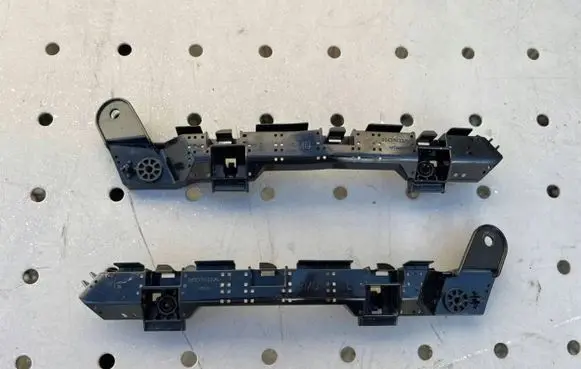 Honda HR-V Front bumper mounting bracket 71230-3M0-003