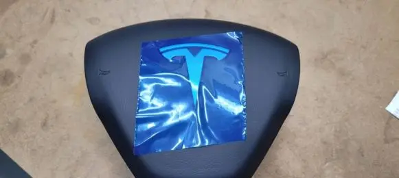 Tesla Model Y Passenger airbag