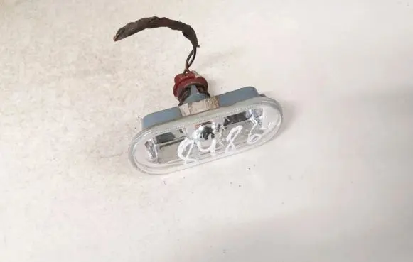 Seat Leon (1P) Front fender indicator light 084411406nf 08-441-1406n-f