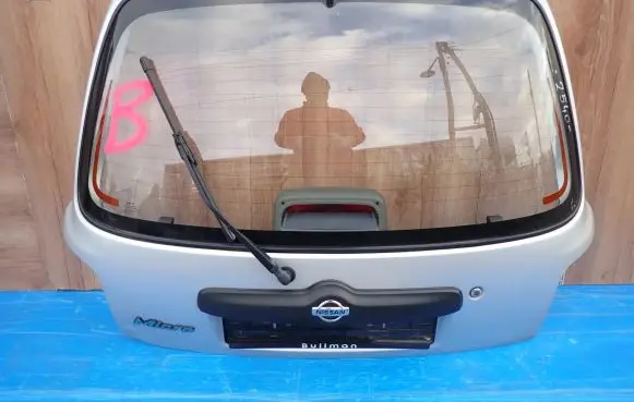 Nissan Micra Tailgate/trunk/boot lid