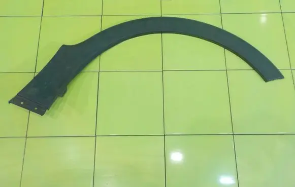 Skoda Fabia Mk2 (5J) Front arch trim 5J0853508