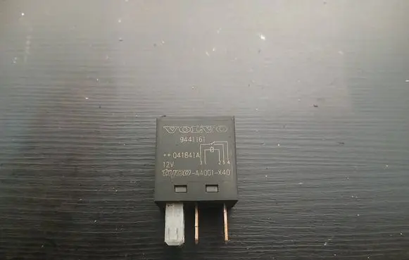 Volvo XC90 Other relay 9441161 A4001X40 041841A