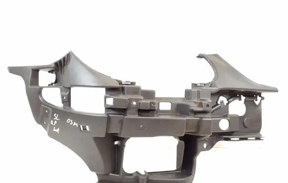 Mercedes-Benz SL R230 Front bumper mounting bracket A2308850465