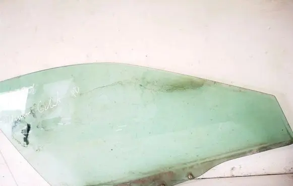 Mitsubishi Galant Front door window glass four-door