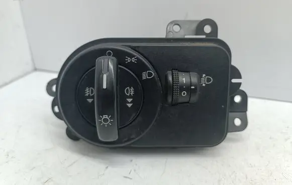Ford Fusion Light switch 2S6T13A024CA