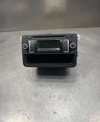 Volkswagen Caddy Radio/CD/DVD/GPS head unit 5K0035156A