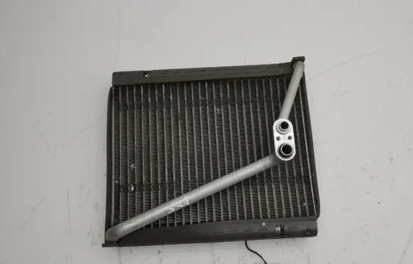 Air conditioning (A/C) radiator (interior)