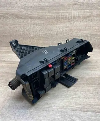 Volvo S60 Fuse box set 9494210