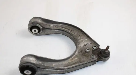Mercedes-Benz CLS C219 Front upper control arm/wishbone A2113308907