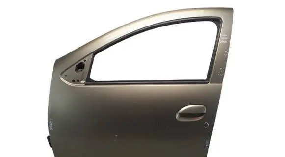 Dacia Logan II Front door