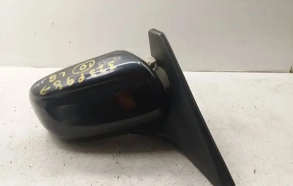 Mazda 323 F Front door electric wing mirror 013239