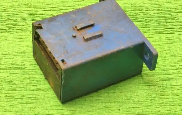 Renault Master I Other relay 02438