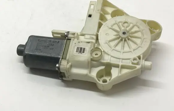 Ford Focus Front door window regulator motor 4M5T14553 0130822216