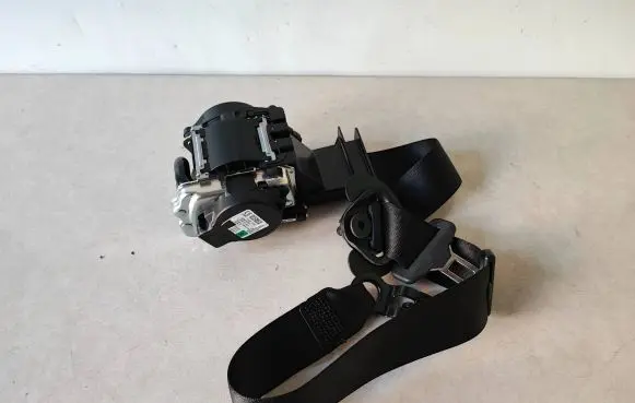 BMW 4 G22 G23 G24 G26 Front seatbelt 636609100