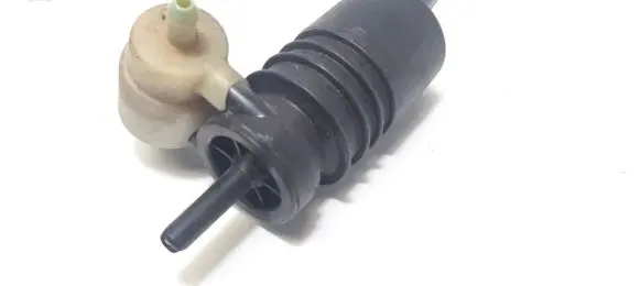 Volkswagen Polo III 6N 6N2 6NF Windscreen/windshield washer pump