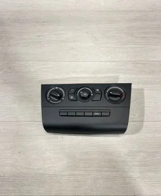 BMW 3 E90 E91 Climate control unit 9168116 A2C53304880 080020704B