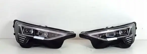 Audi e-tron Headlights/headlamps set 4KE941040