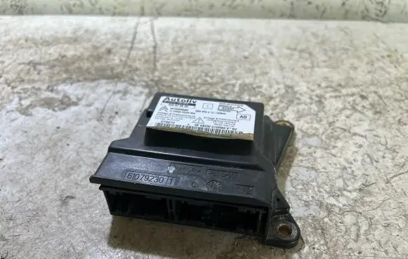 Citroen C4 Grand Picasso Airbag control unit/module 9676399880 620572800