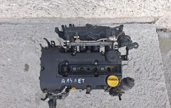 Opel Astra J Engine 