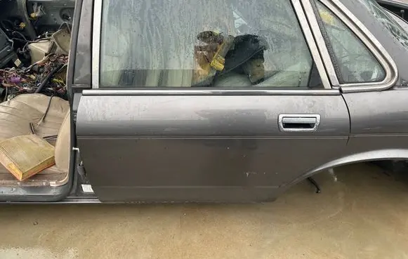 Jaguar XJ SERIE 3 Rear door 