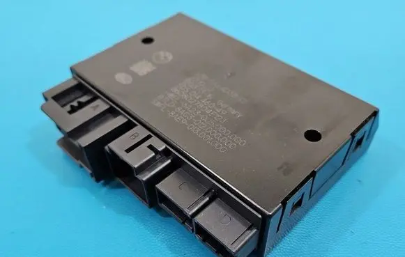 BMW iX1 Central body control module 5A64D38 IMPRK1573648