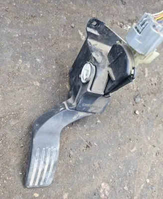 Ford Focus Accelerator throttle pedal