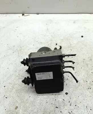 Audi A5 8T 8F ABS Pump 8K0907379P 8107S0542