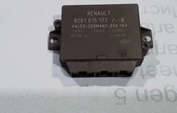 Renault Master III Parking PDC control unit/module 8201015177