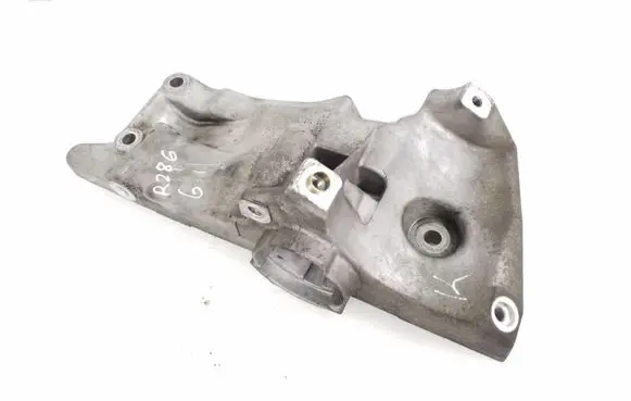 Volkswagen Polo Generator/alternator bracket 036145169C