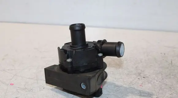 Volkswagen Golf VII Electric auxiliary coolant/water pump 5C0965567A 0392023211