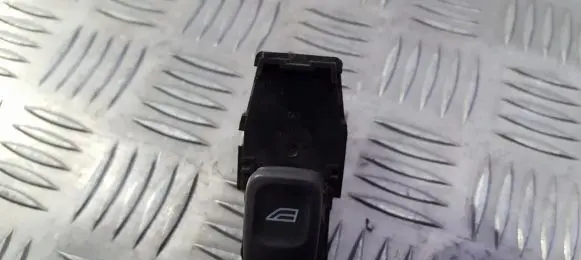 Volvo S60 Electric window control switch 9472275