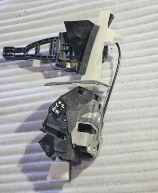 Ford Kuga II Front door lock AE8A5421812EA CJ54A219A64AE