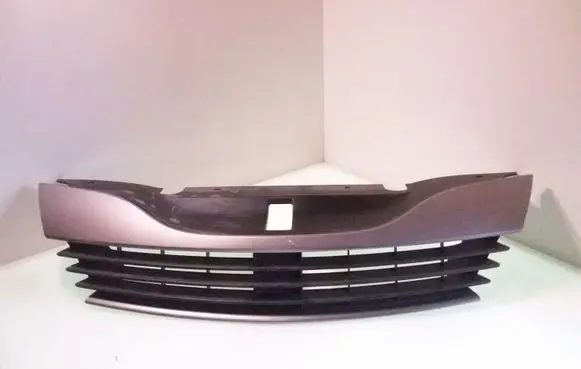 Renault Laguna II Front grill 42114 8200012581