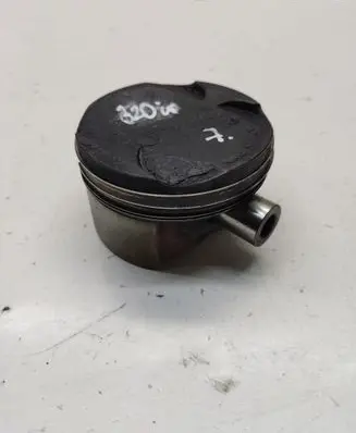 BMW 3 E90 E91 Piston 84985