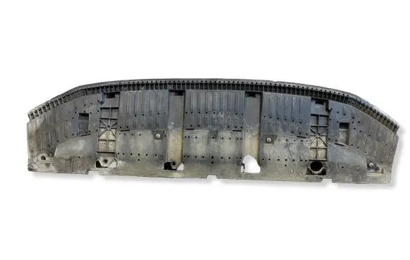 Audi Q3 8U Front bumper skid plate/under tray 8U0807233A